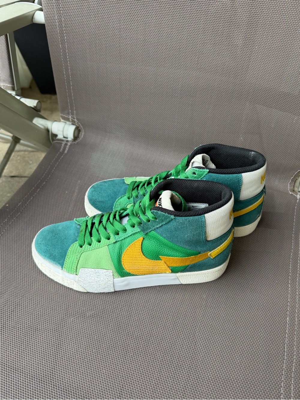 Nike Mid-Top Sneakers in Teal, Green & Yellow